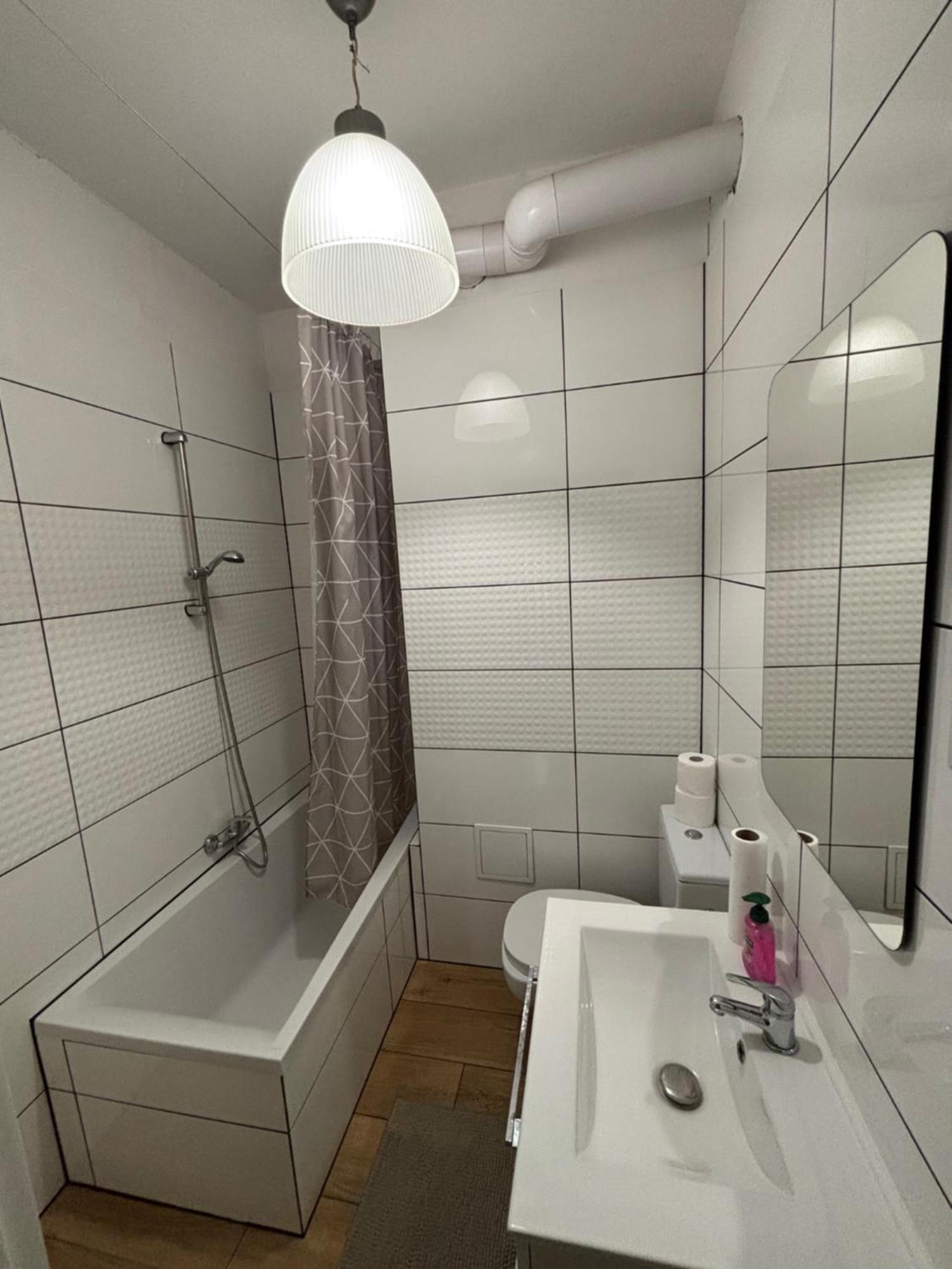 Holdek Apartamenty Francuska Катовице Екстериор снимка