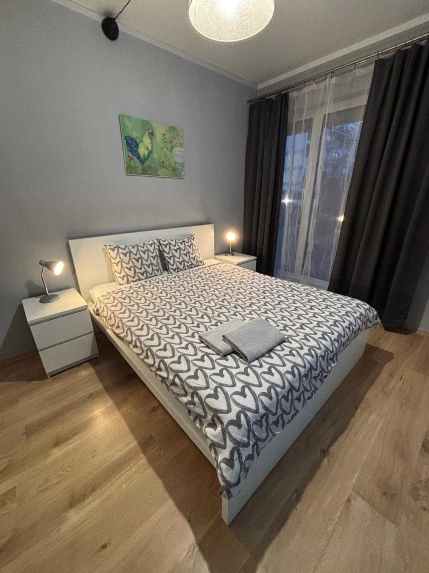 Holdek Apartamenty Francuska Катовице Екстериор снимка